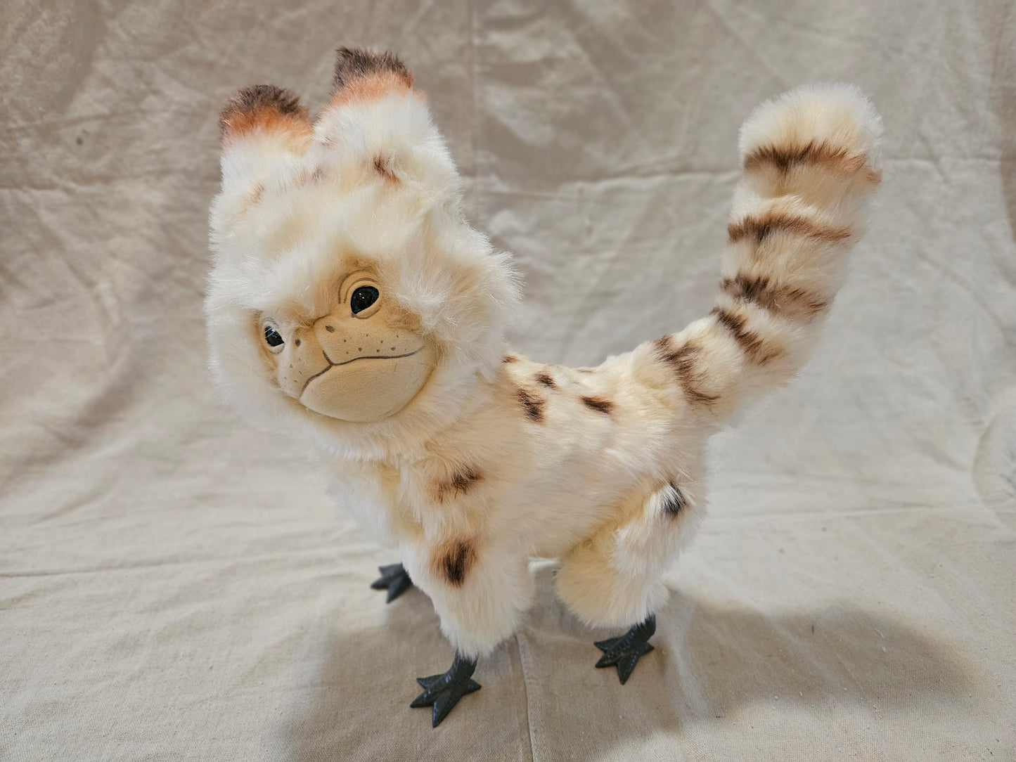 Replica Alien Kitten: Classic Style, Standing Pose